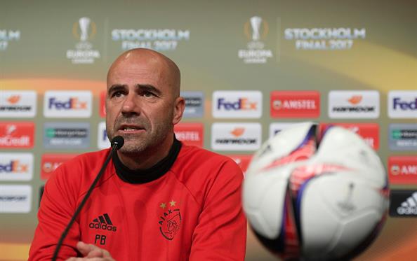 Бос расстроен поражению в финале, Getty Images