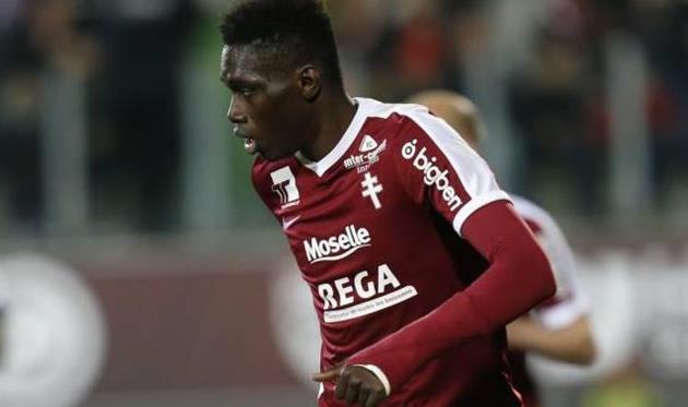 Исмаила Сарр