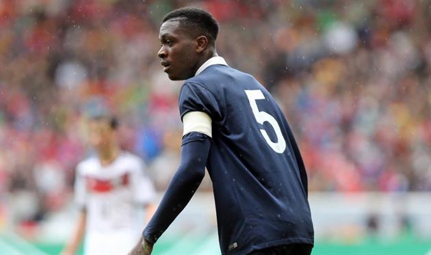 Дан-Аксель Загаду, bundesliga.com