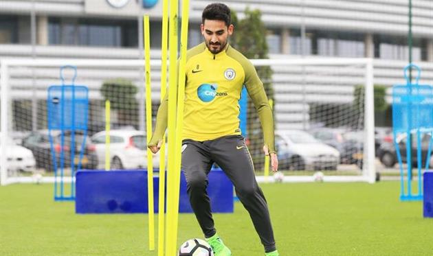 Гюндоган вернулся к тренировкам