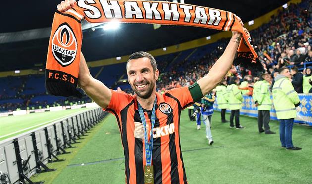 Дарио Срна, ФК Шахтер