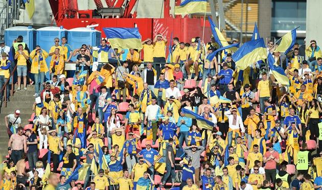 Степаненко и Ярмоленко помогли Шевченко остановить драку фанатов