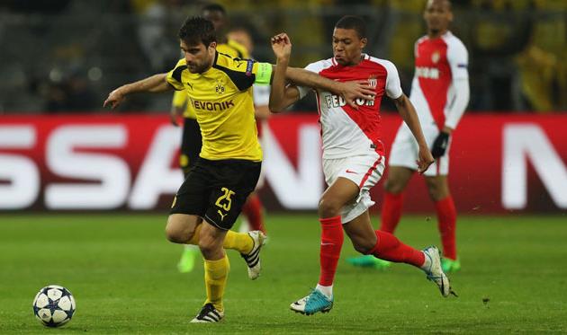 Сократис Папастатопулос против Килиана Мбаппе, Getty Images