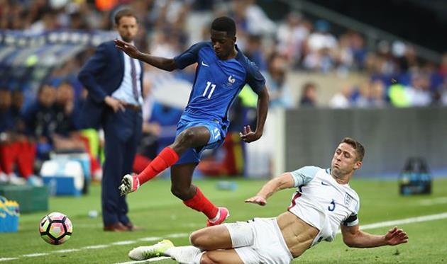 Усман Дембеле изрядно издевался над обороной сборной Англии, Getty Images