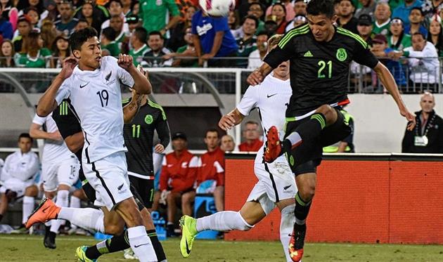 В последней очной встрече Новая Зеландия изрядно потрепала нервы Мексике, Getty Images