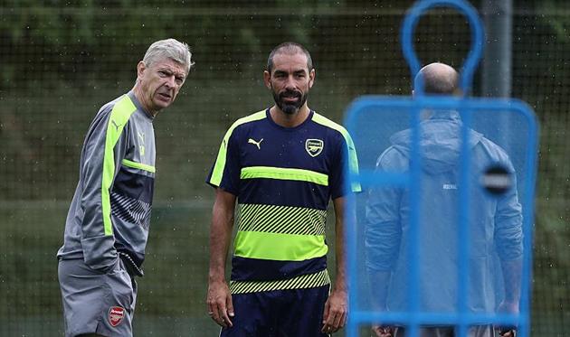 Арсен Венгер и Робер Пирес, Getty Images