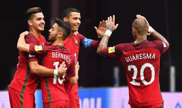 Радость игроков сборной Португалии, fifa.com