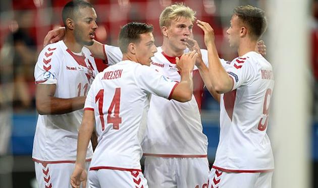 игроки сборной дании празднуют один из забитых мячей, getty images