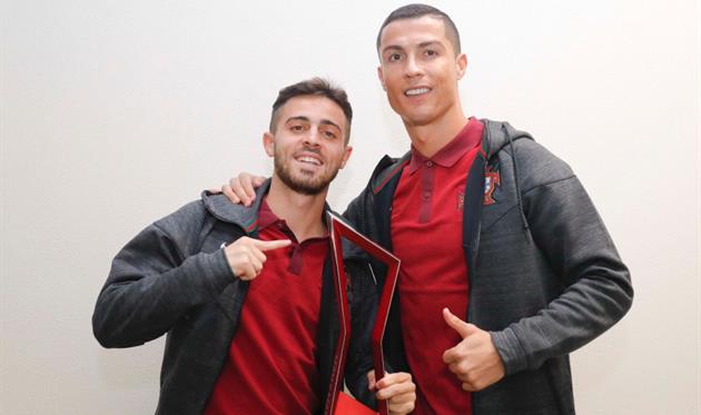 Роналду поддержал травмированного партнера по сборной, twitter.com