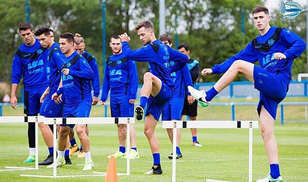 Алексей Хахлев, фк алавес