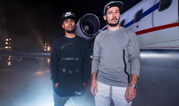 Дуглас Коста (слева), Getty Images