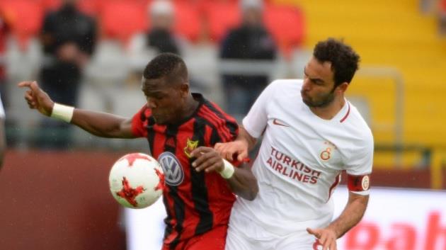 Галатасарай уступил в Швеции, twitter.com/GalatasaraySK