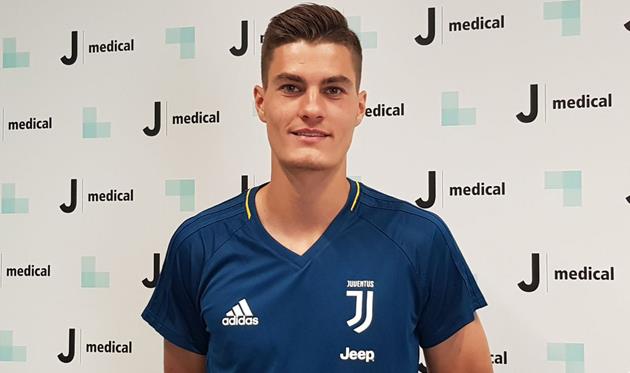 Патрик Шик, juventus.com