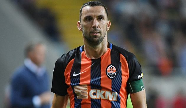 Дарио Срна, фк шахтер