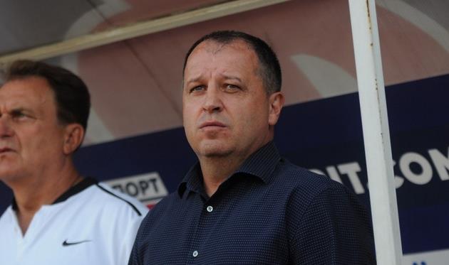 Главный тренер Зари Юрий Вернидуб, фото ФК Сталь