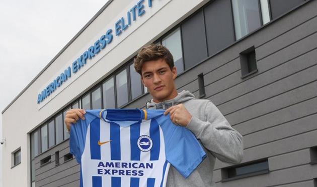 Матиас Норманн, фото фк брайтон