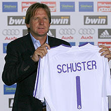 Бернд Шустер, uefa.com