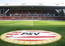 Филлипс ждет своего часа...