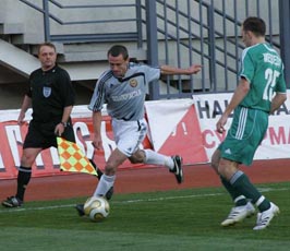 Лазарович принес победу в первом круге, фото fcmetalurg.com