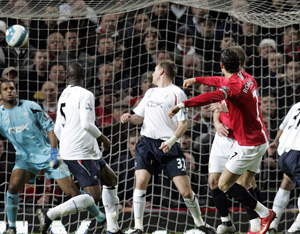 Криштиану делает дубль, AFP