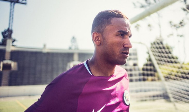 Данило, Манчестер Сити