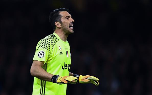 Буффон не понимает логики трансферного рынка, Getty Images