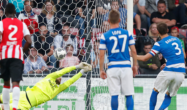 ПСВ неожиданно дома проиграл Осиеку, psv.nl