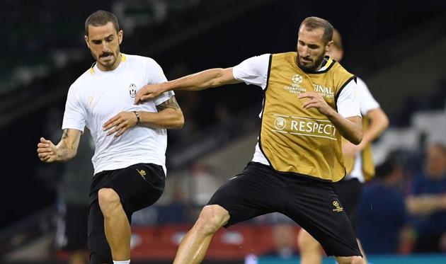 Бонуччи (слева) и Кьеллини, getty Images