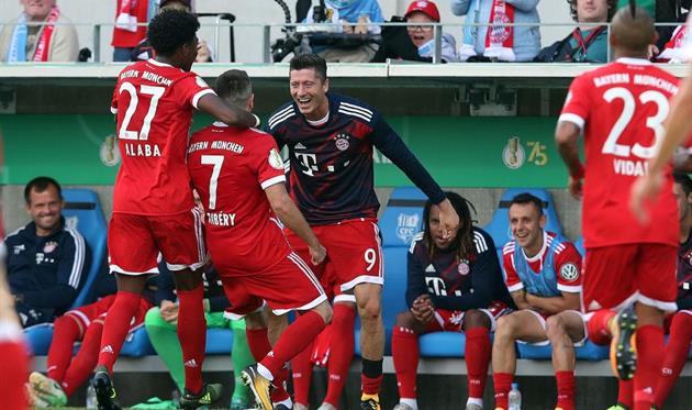 Бавария, по мнению тренеров команд Бундеслиги, станет чемпионом