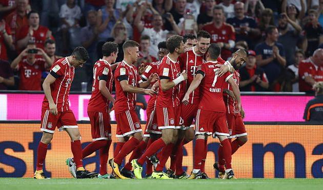 Радость игроков Баварии, getty images