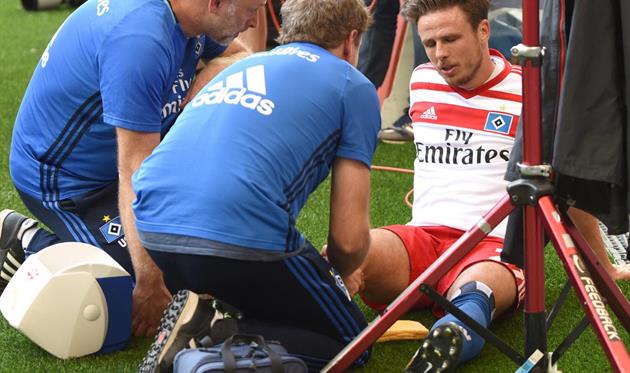 Игрок Гамбурга порвал крестообразную связку, празднуя гол