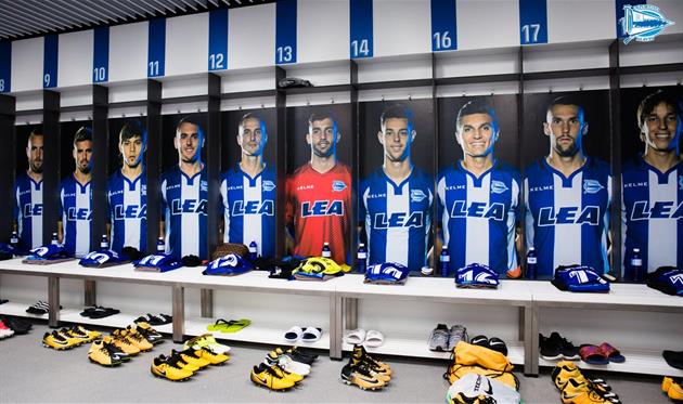 Алавес — Барселона: стартовые составы