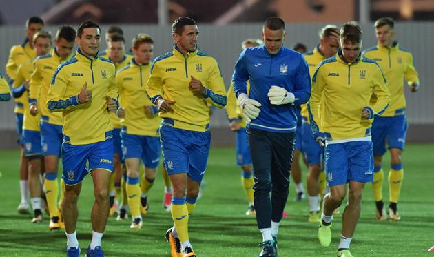 Сборная Украины провела первую тренировку. Фото: П.Кубанов