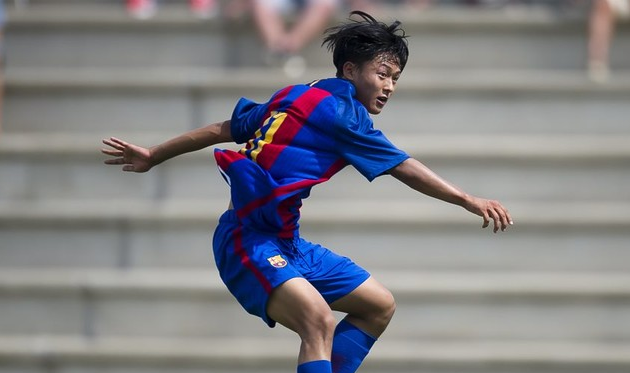 Ли Сын Ву, fcbarcelona.com