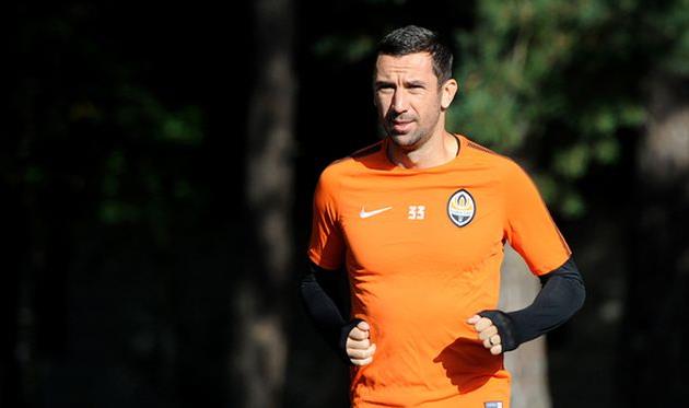 Дарио Срна, фк шахтер