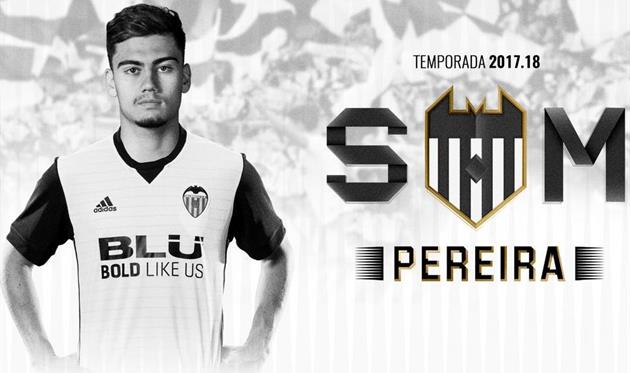 Валенсия арендовала Перейру у МЮ
