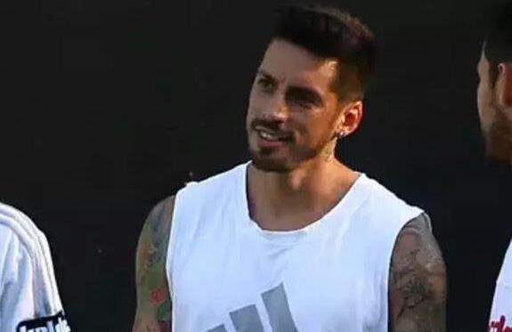 Хосе Эрнесто Соса, twitter.com/josesosaok