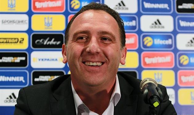 Федерация Косово приняла отставку наставника сборной