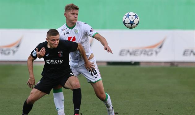 Михаил Сергийчук (слева), ФК Верес