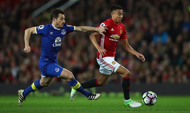 Лейтон Бейнс против Джесси Лингарда, getty images