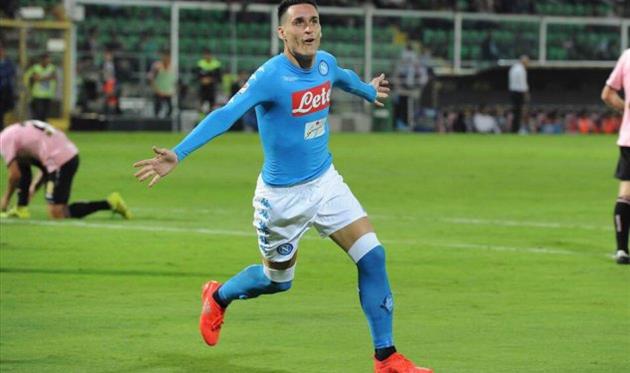 ХОСЕ КАЛЬЕХОН, ТВИТТЕР