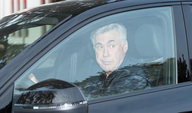 Карло Анчелотти засматривается на место Арсена Венгера, getty images