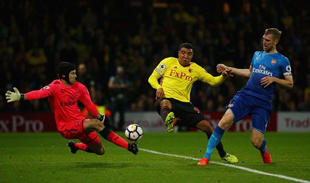 Трой Дини (в центре), getty images