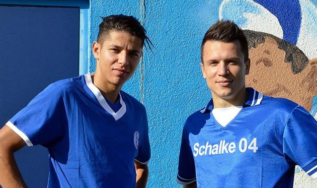 Евгений Коноплянка (справа), twitter.com/s04