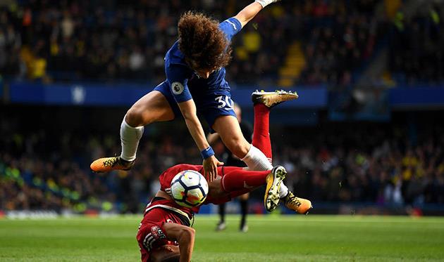 Давид Луис и Ришарлисон, premierleague.com