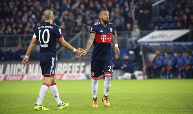 Арьен Роббен и Артуро Видаль, twitter.com/fcbayern
