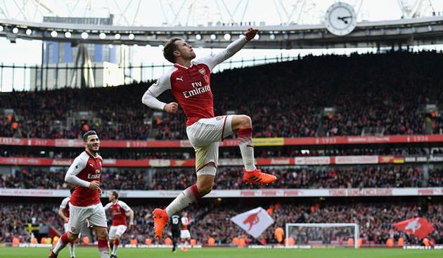 аарон рэмси - автор победного гола, getty images