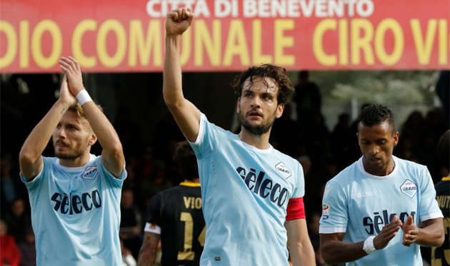 Серия А. Лацио обыграл Беневенто и догнал Ювентус с Наполи