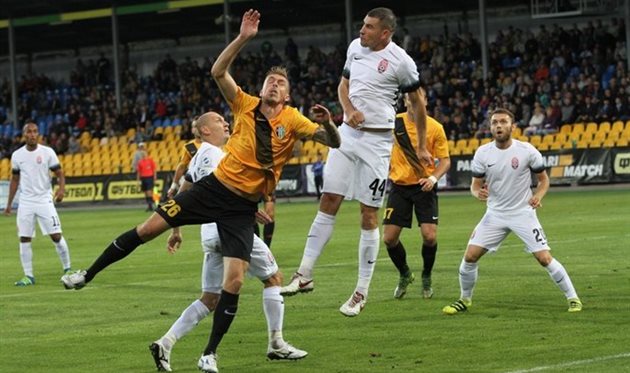 Заря — Александрия: Онлайн трансляция матча