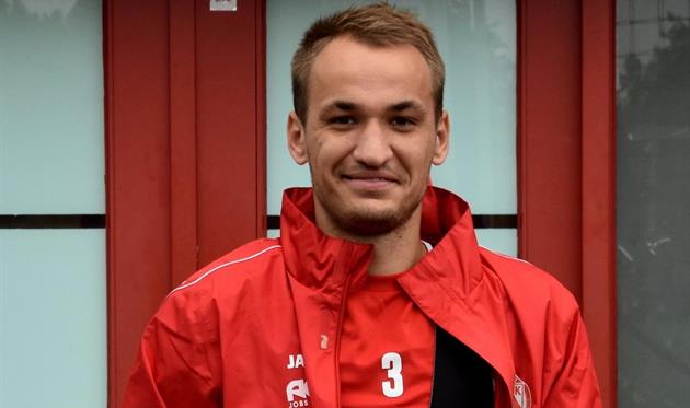 Евгений Макаренко, twitter.com/kvkofficieel